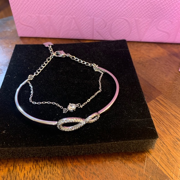 Swarovski Infinity Bangle - Picture 3 of 8